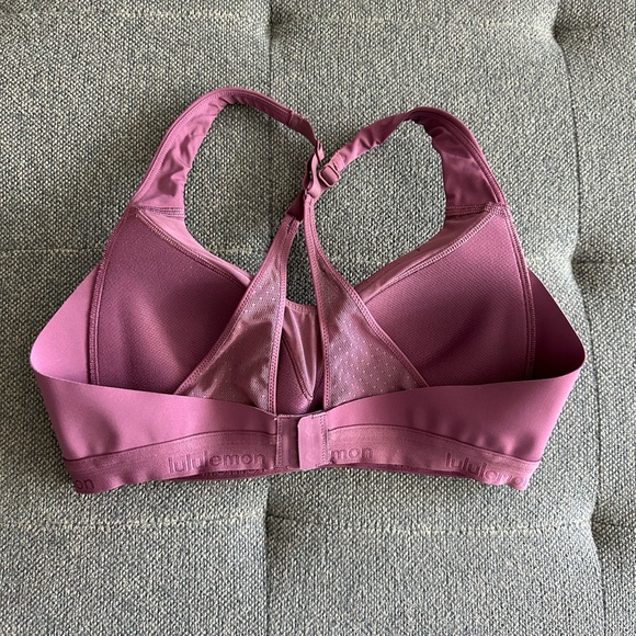 🚫Sold🚫Lululemon Up For It Bra 34B - Picture 8 of 11